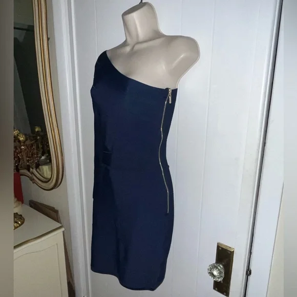 NWT | Guess by Marciano Navy One Shoulder Bandage Dress!! - Picture 1 of 7